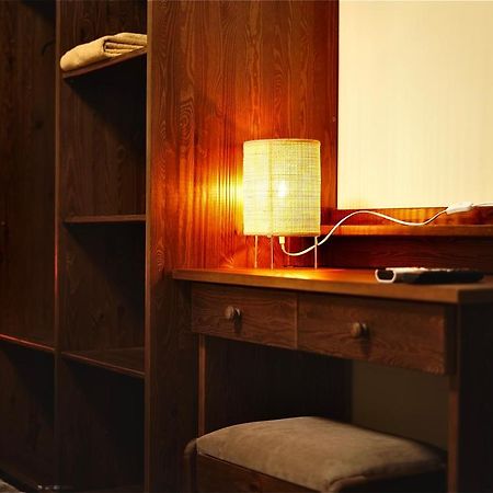 Bacchus Pub Es Panzio Bed & Breakfast Dunaharaszti Exterior foto